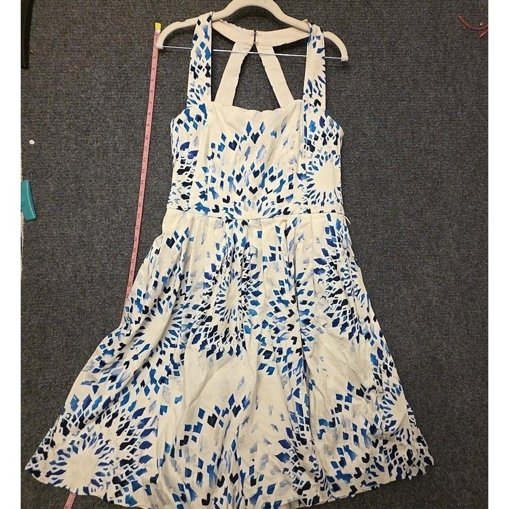 White House Black Market Dress Womens 12 White Blue Geometric Fit & Flare Party